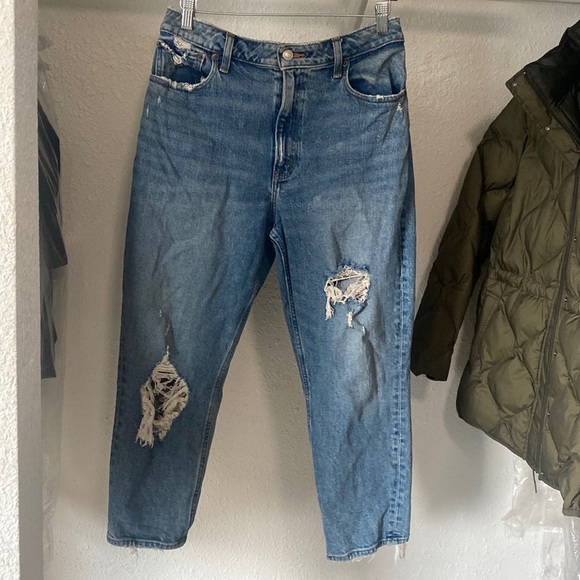 Altered A&F Ripped Jeans - Picture 3 of 10